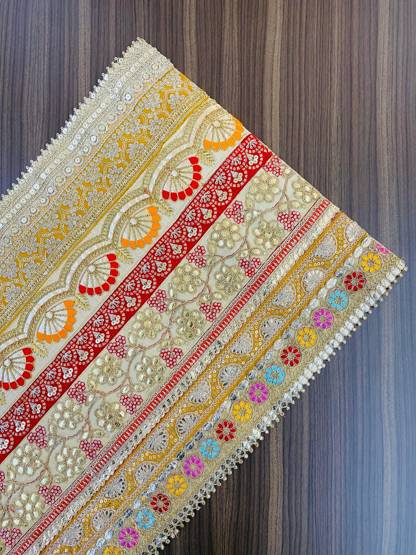KR - 42 Table Runner