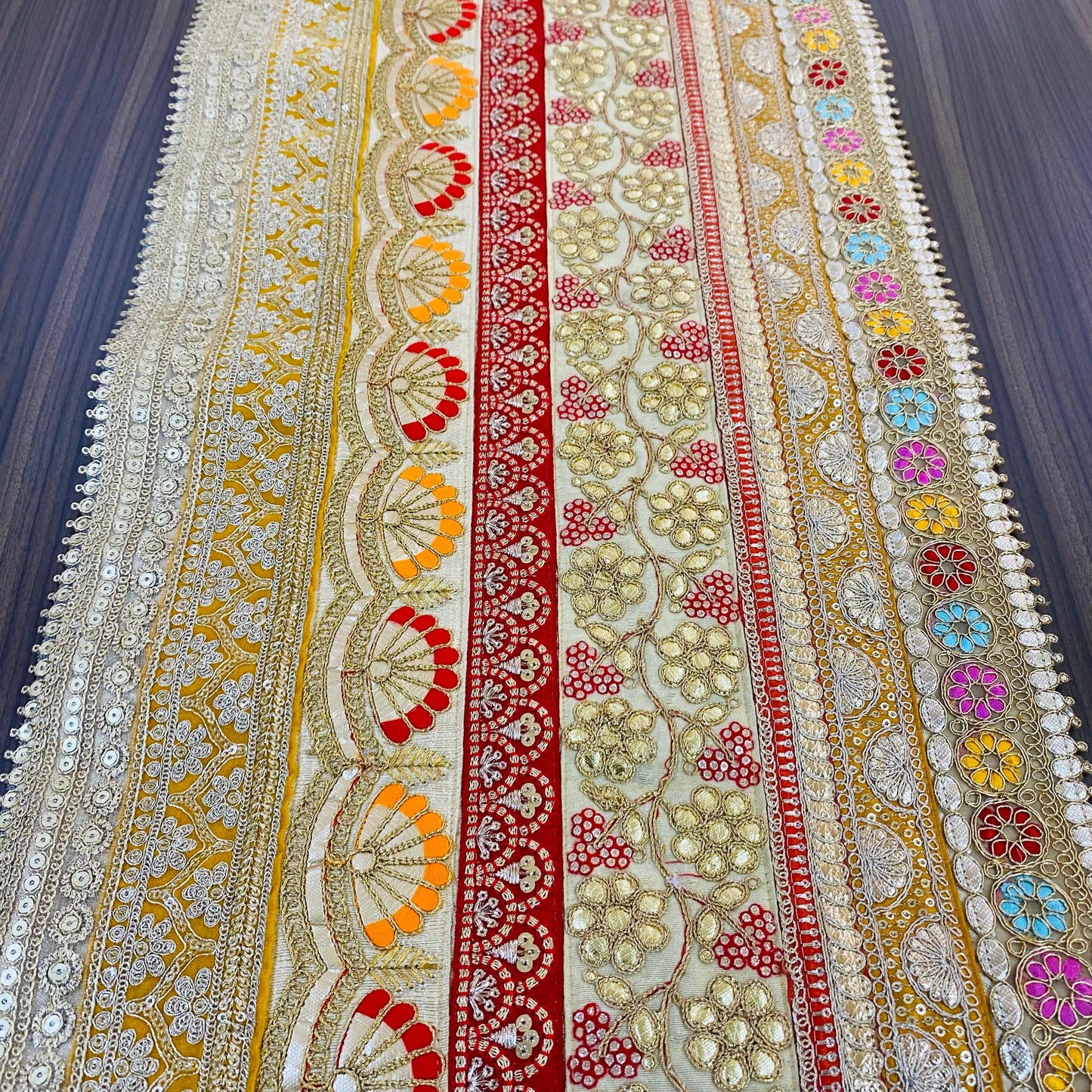 KR - 42 Table Runner