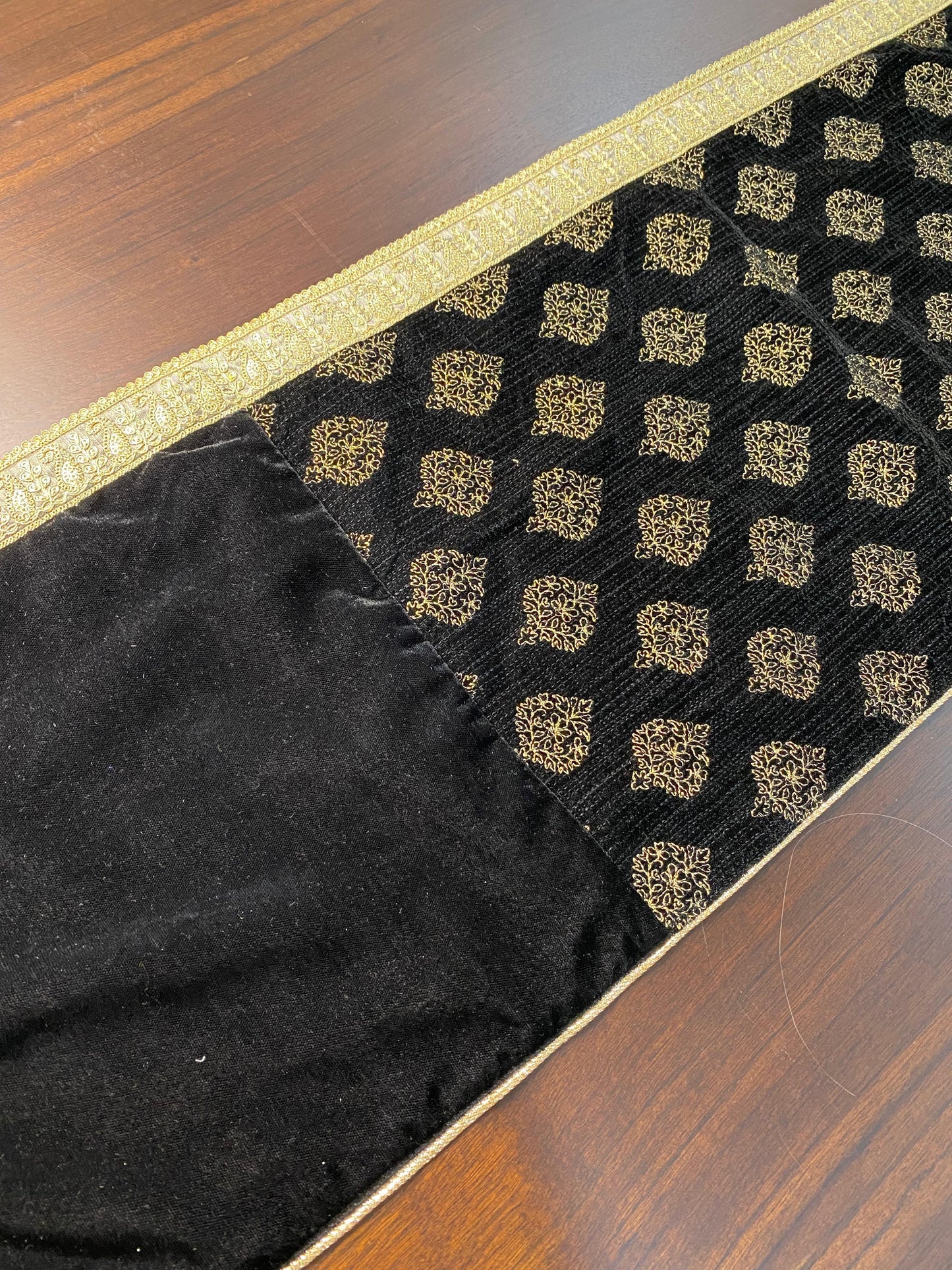 KR-3 Table Runner